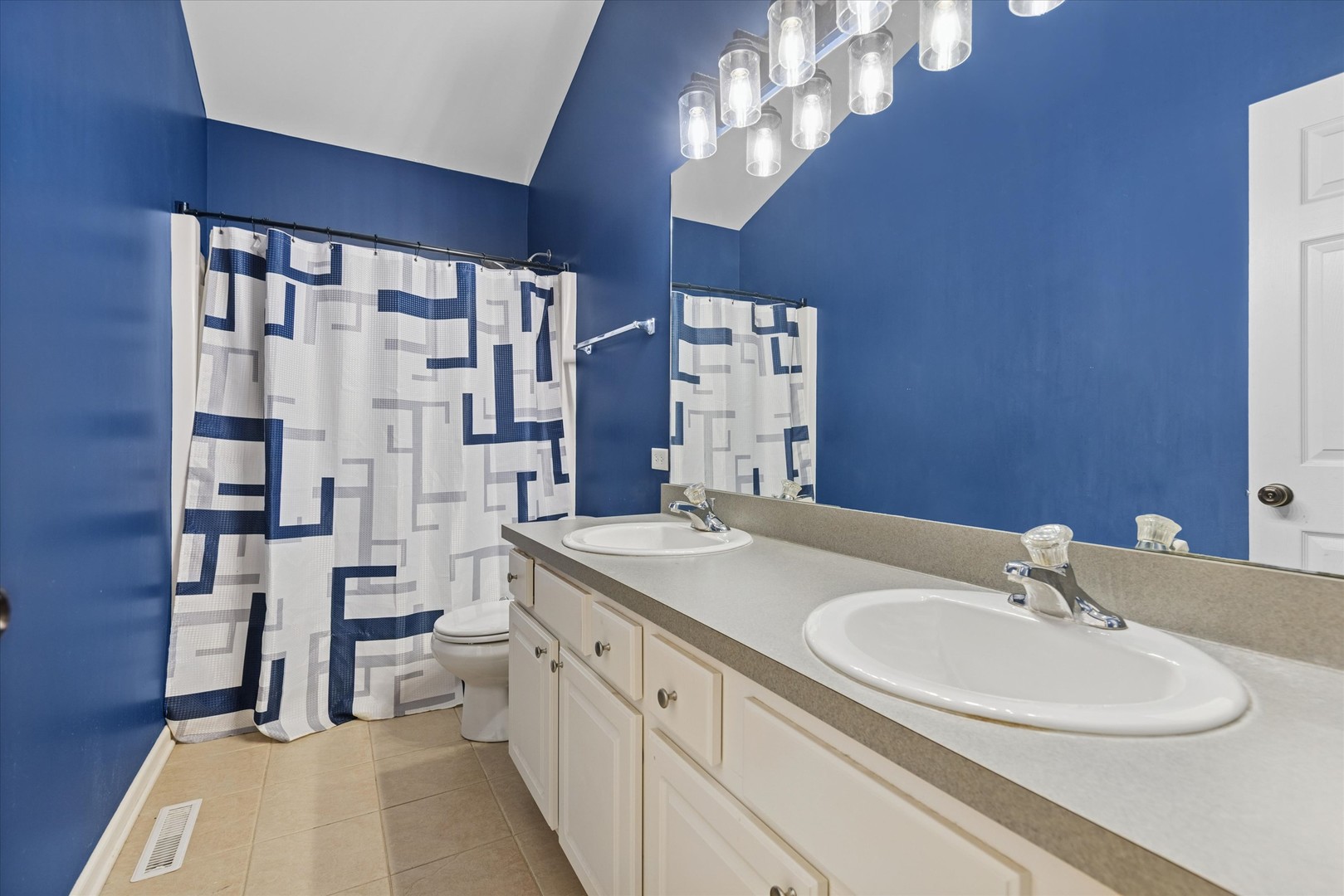 25632 S Fieldstone Court, Channahon, IL 60410