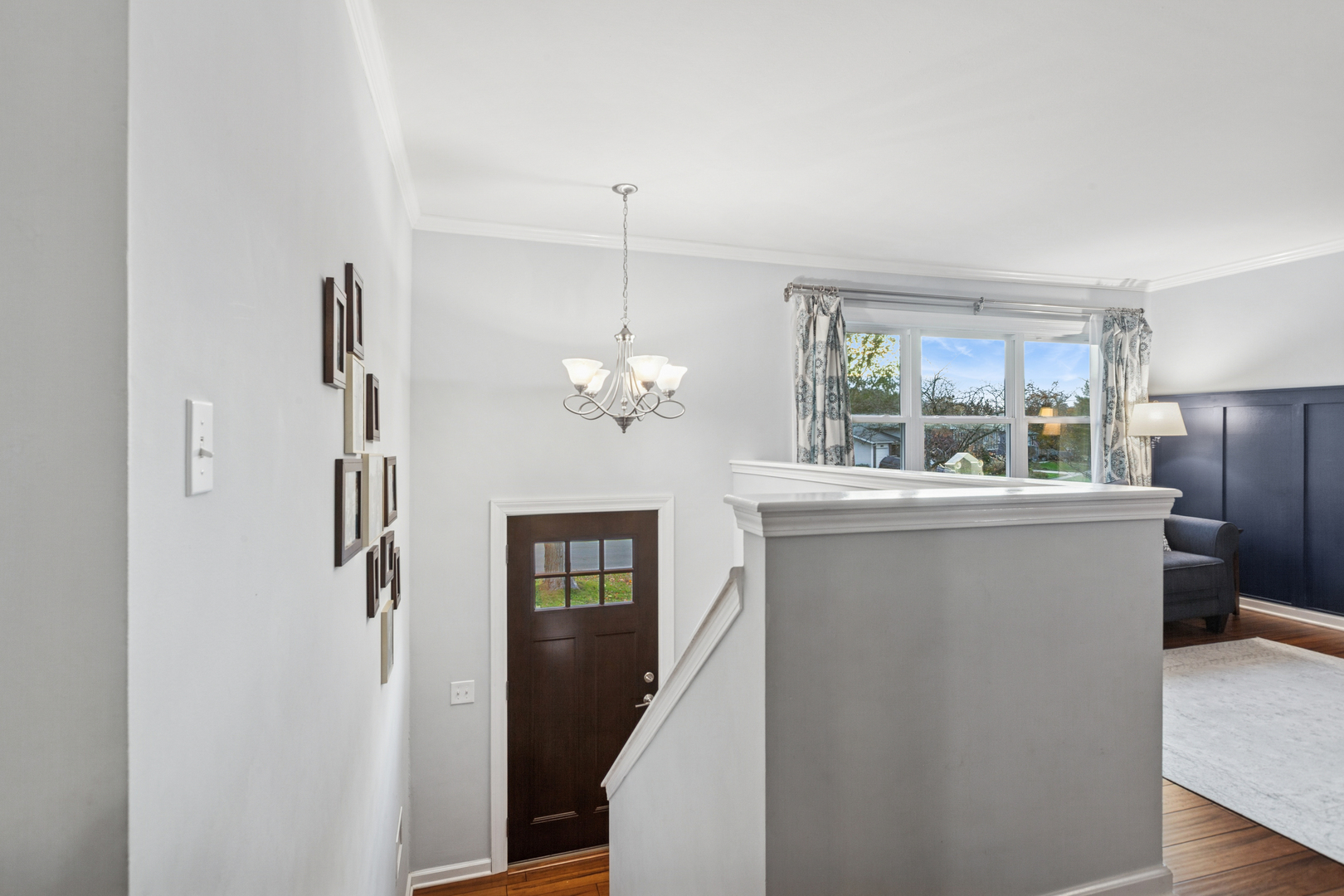 3008 Scenicwood Lane, Woodridge, IL 60517