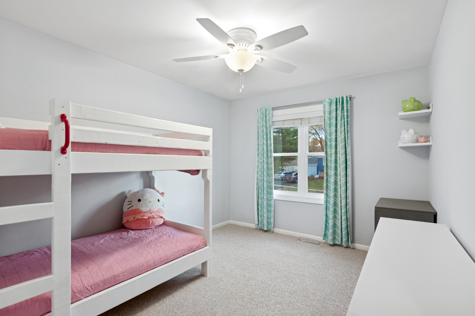 3008 Scenicwood Lane, Woodridge, IL 60517