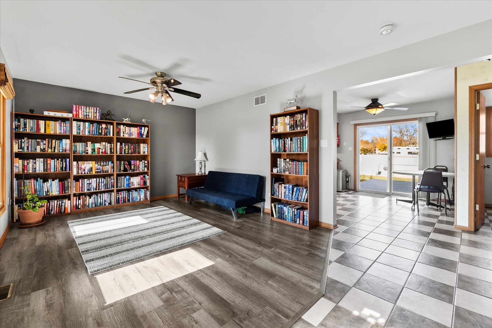 7005 MANCHESTER Drive, Plainfield, IL 60544