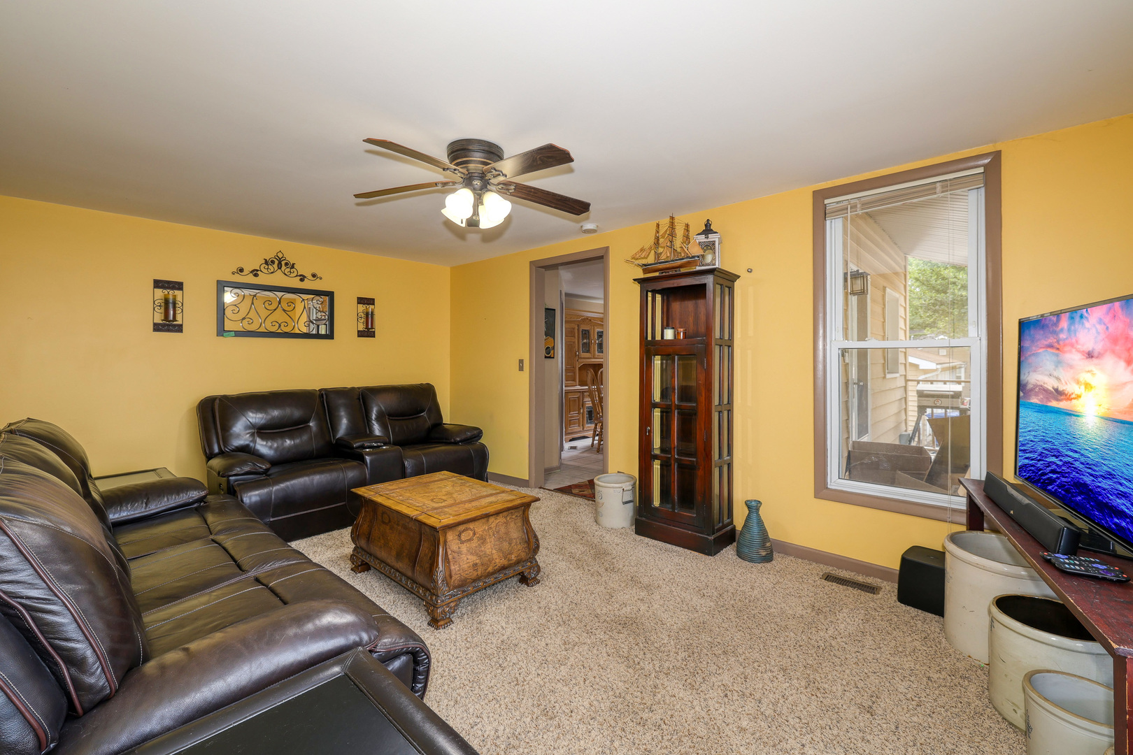 205 W Pierce Street, Elburn, IL 60119