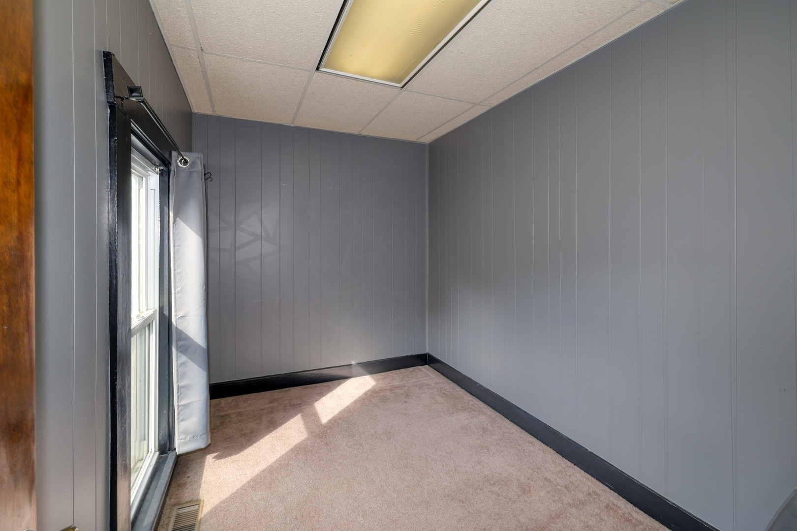 205 W Pierce Street, Elburn, IL 60119