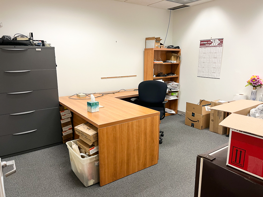 14 Currency Drive, Bloomington, IL 61704