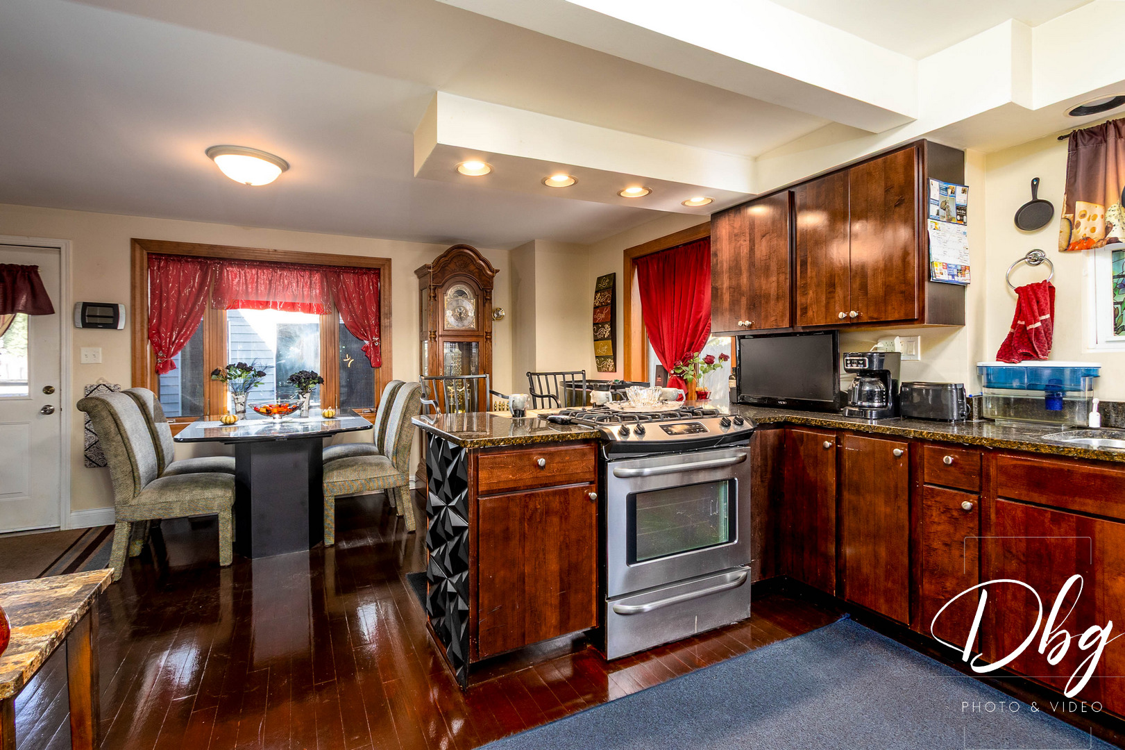 20862 W Genoa Avenue, Lake Villa, IL 60046