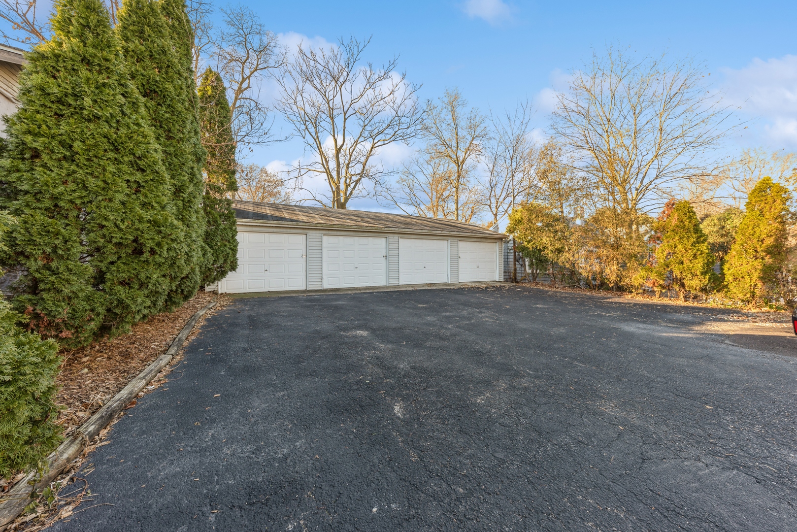 425 E 9th Street #2, Lockport, IL 60441