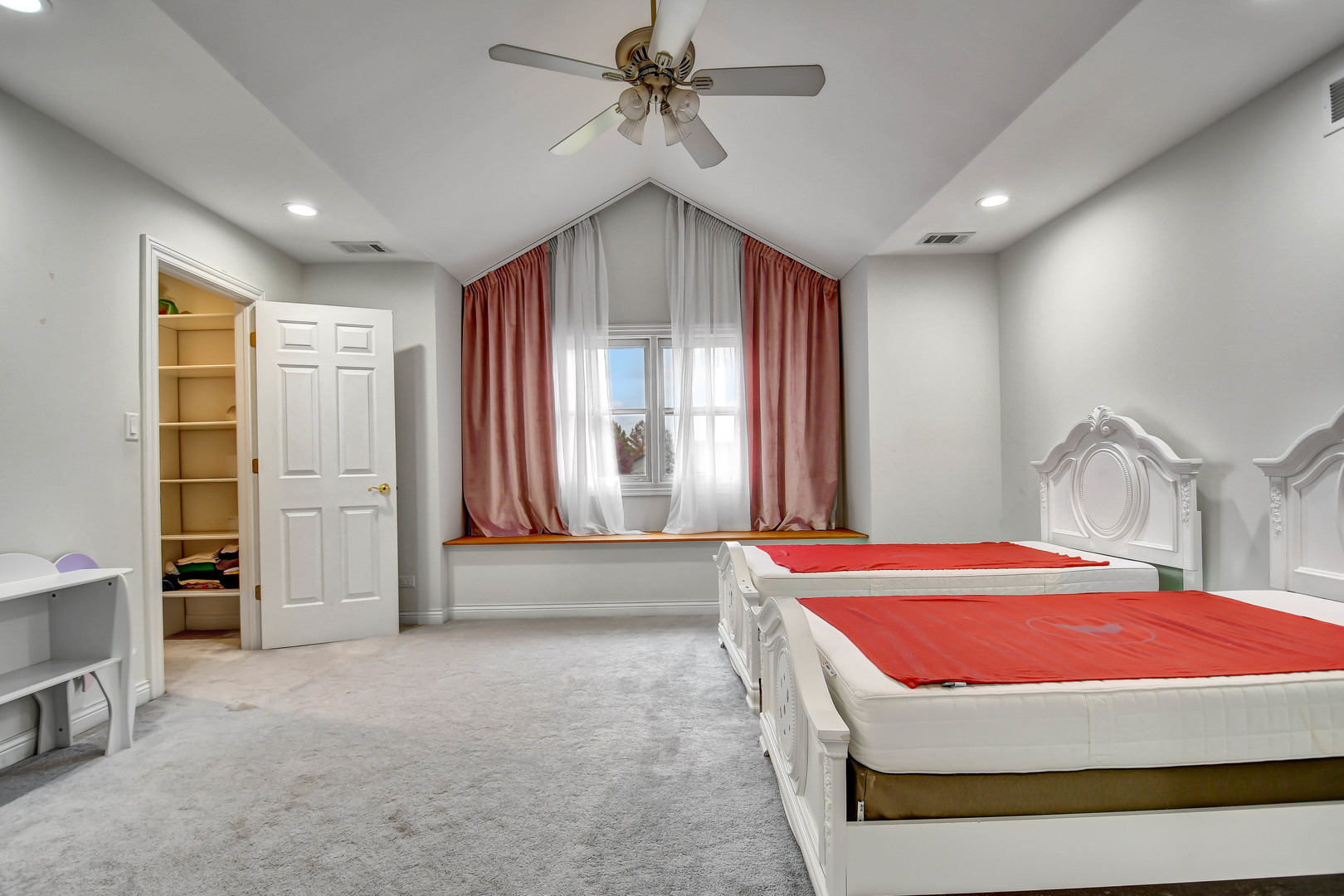 16048 S Peppermill Trail, Homer Glen, IL 60491