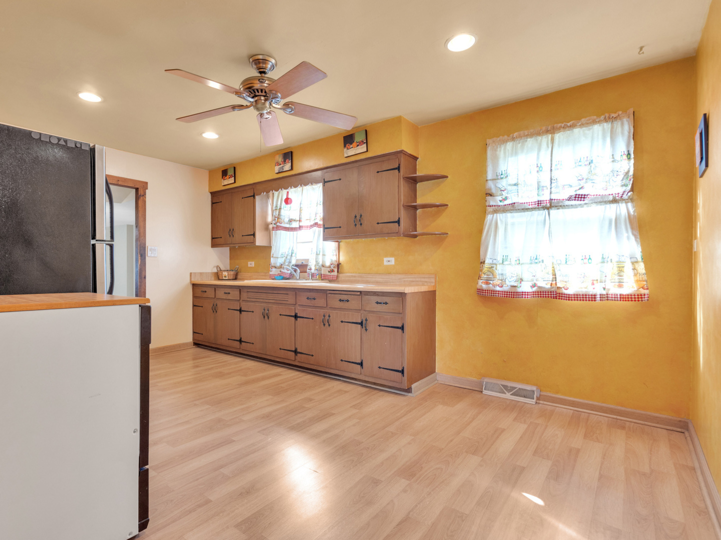 10630 Oak Park Avenue, Chicago Ridge, IL 60415