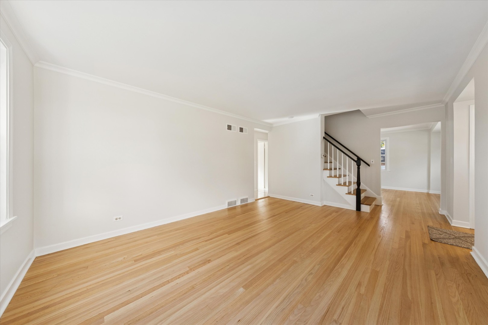 1500 Bristol Avenue, Westchester, IL 60154