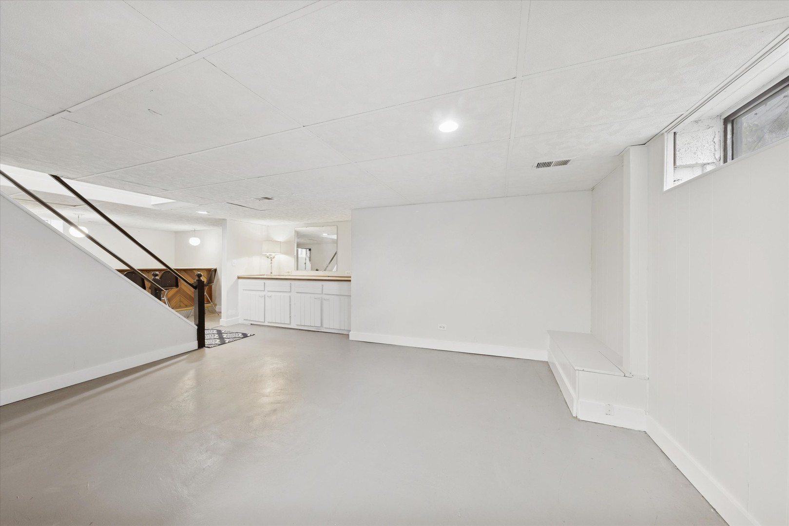 1500 Bristol Avenue, Westchester, IL 60154