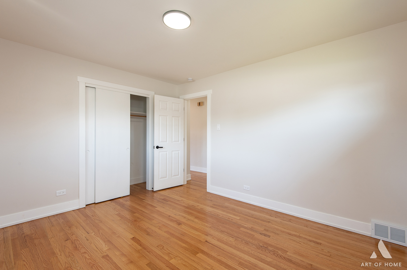 6710 W 115th Street, Worth, IL 60482