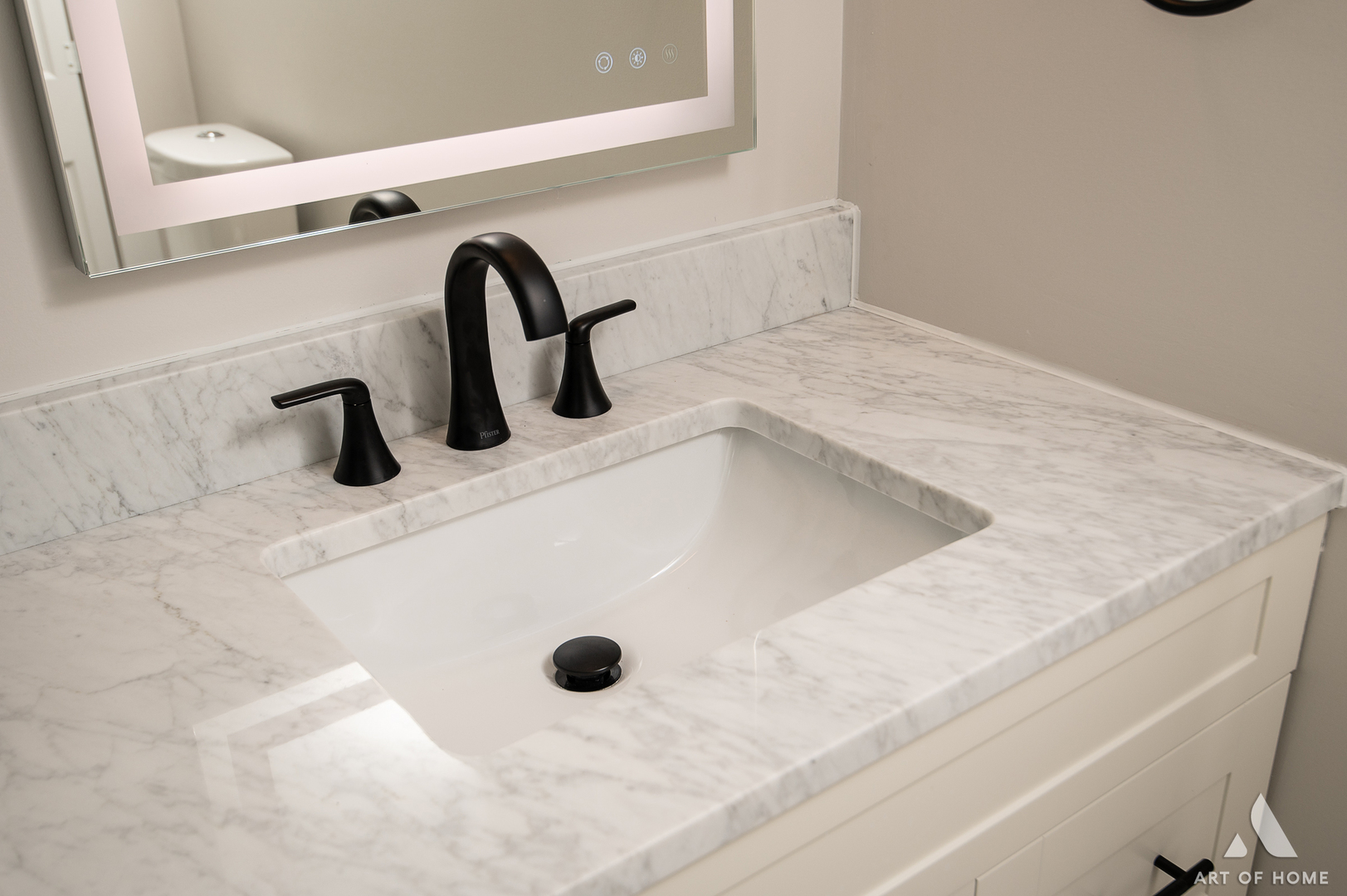 6710 W 115th Street, Worth, IL 60482