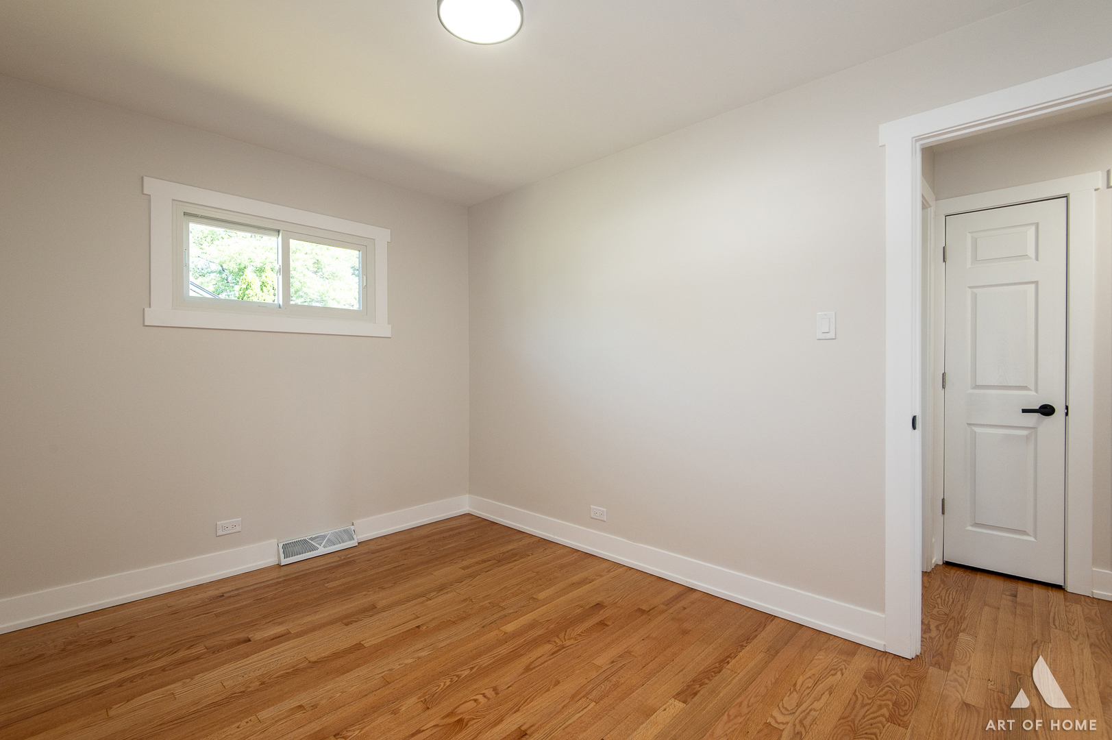 6710 W 115th Street, Worth, IL 60482