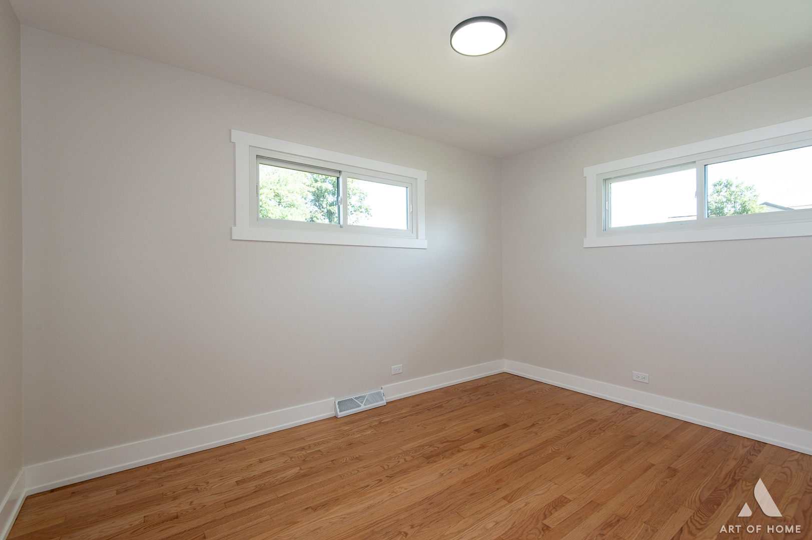 6710 W 115th Street, Worth, IL 60482