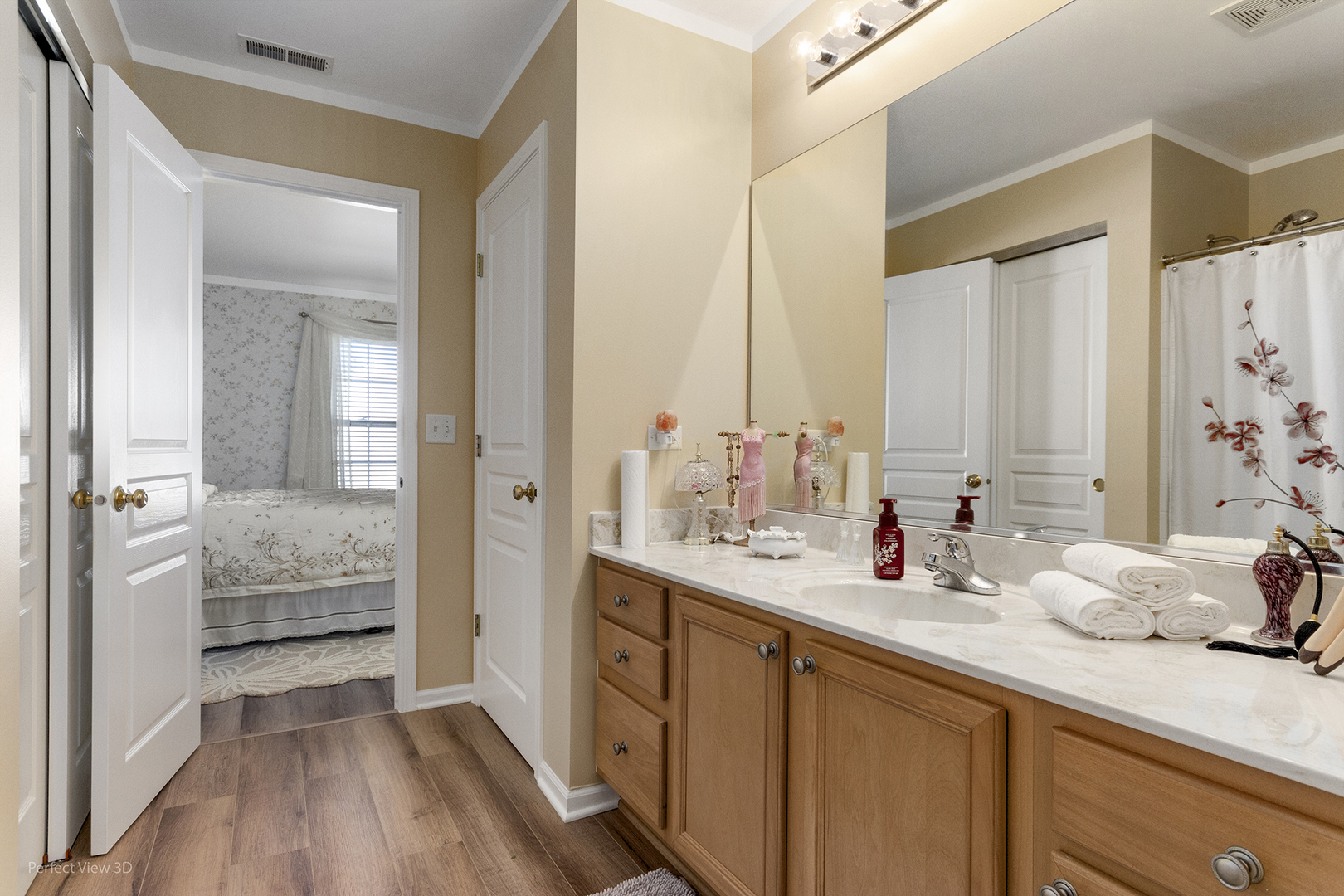 20524 MCGILVREY Drive, Crest Hill, IL 60403