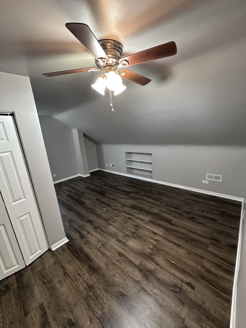 11339 S Avenue M Avenue, Chicago, IL 60617