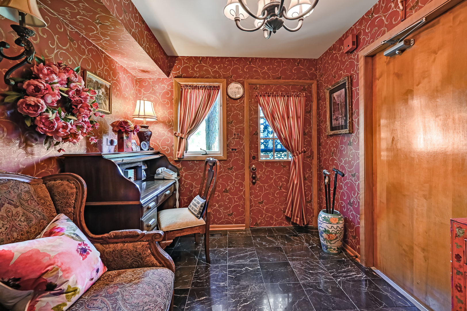 107 Stirrup Lane, Burr Ridge, IL 60527