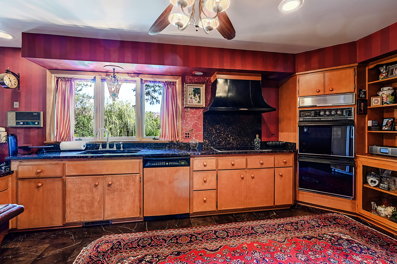 107 Stirrup Lane, Burr Ridge, IL 60527