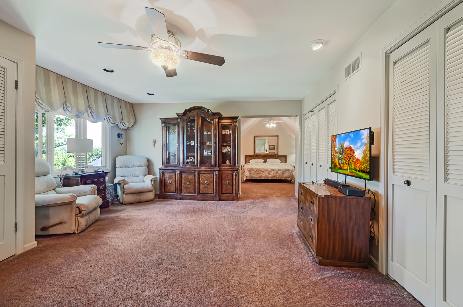 107 Stirrup Lane, Burr Ridge, IL 60527