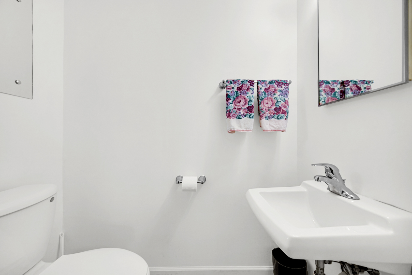 511 W Arquilla Drive, Glenwood, IL 60425