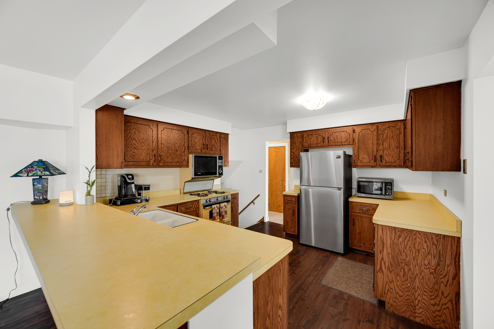 511 W Arquilla Drive, Glenwood, IL 60425