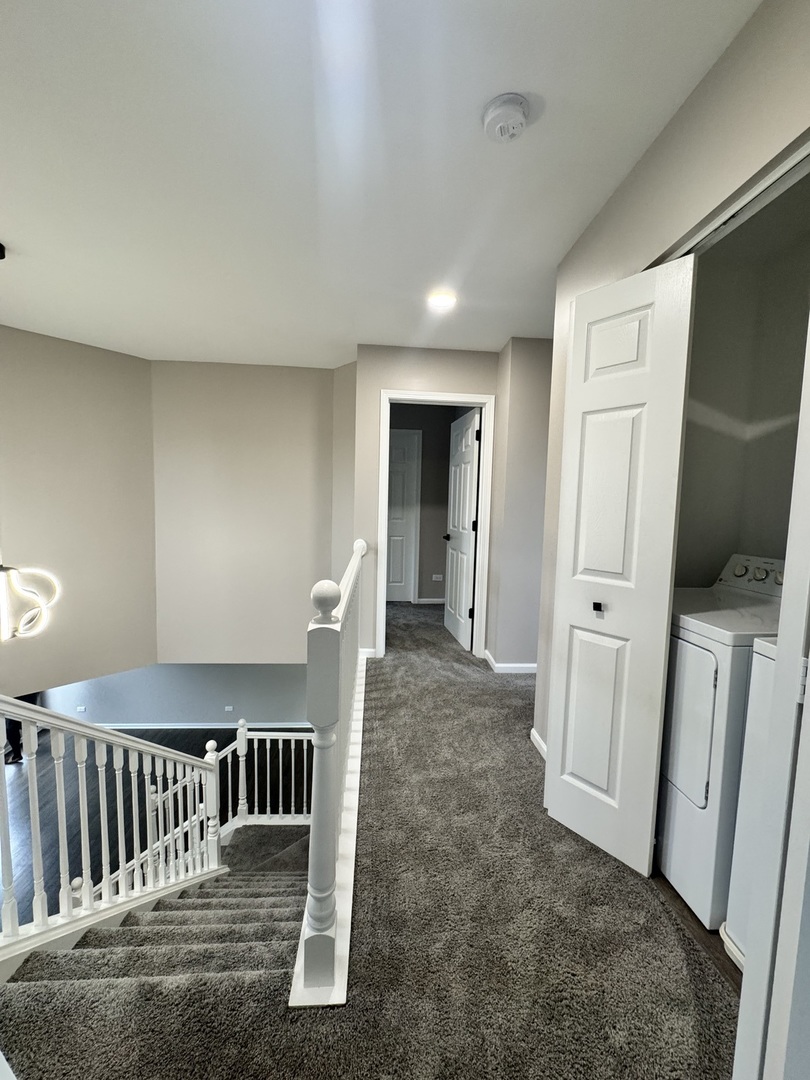 737 Springwood Drive, Joliet, IL 60431