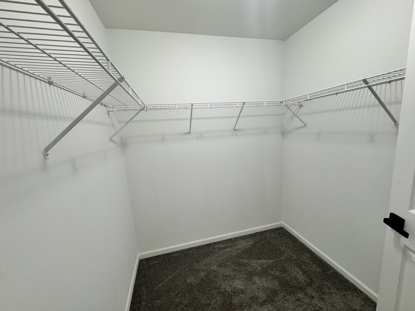 737 Springwood Drive, Joliet, IL 60431