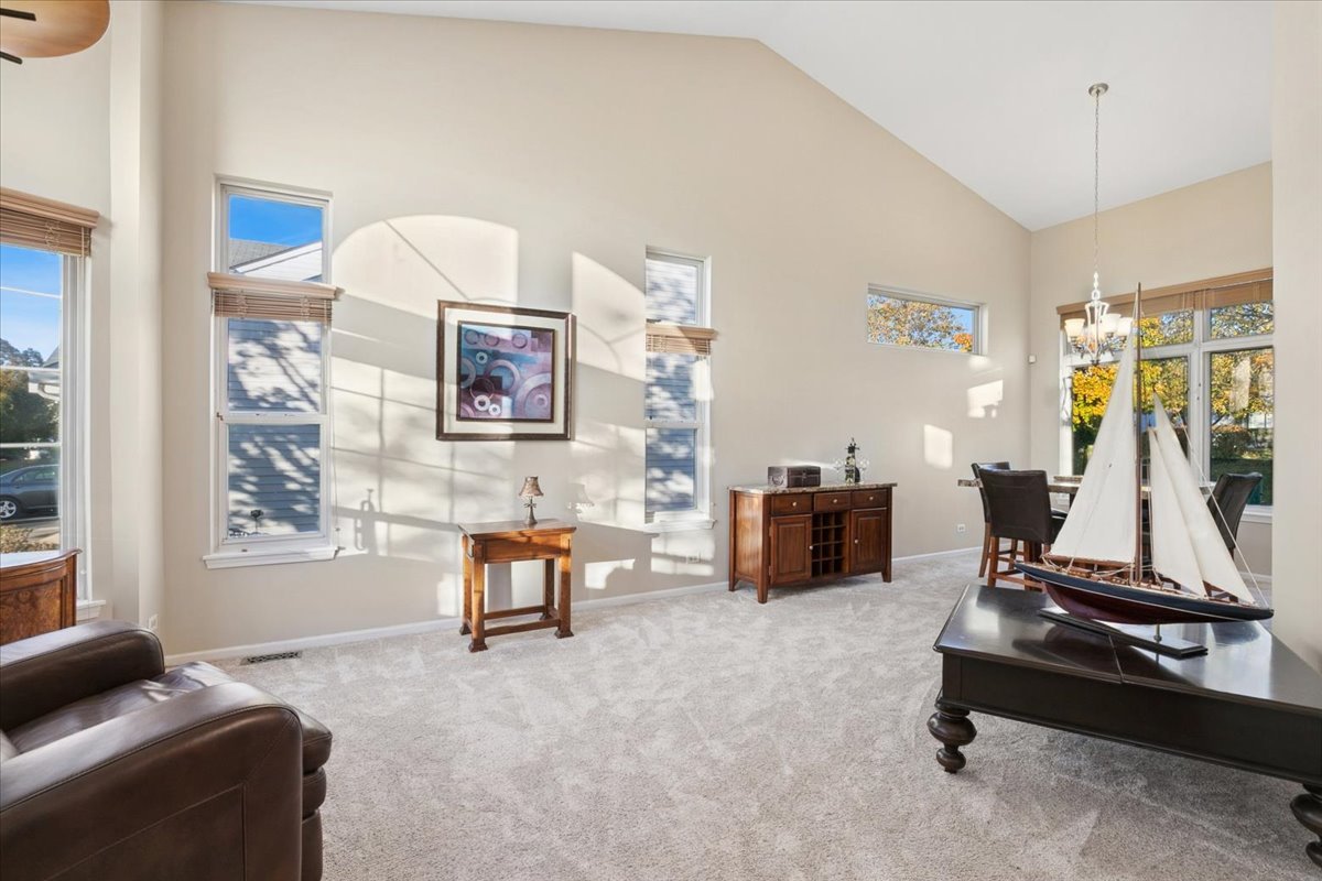 36077 N Bridlewood Avenue, Gurnee, IL 60031