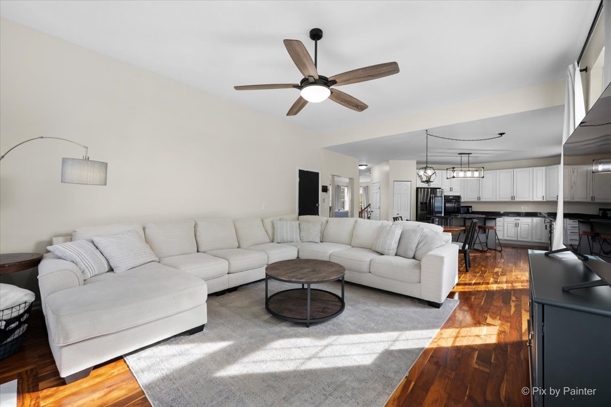 1412 Redwing Drive, Antioch, IL 60002