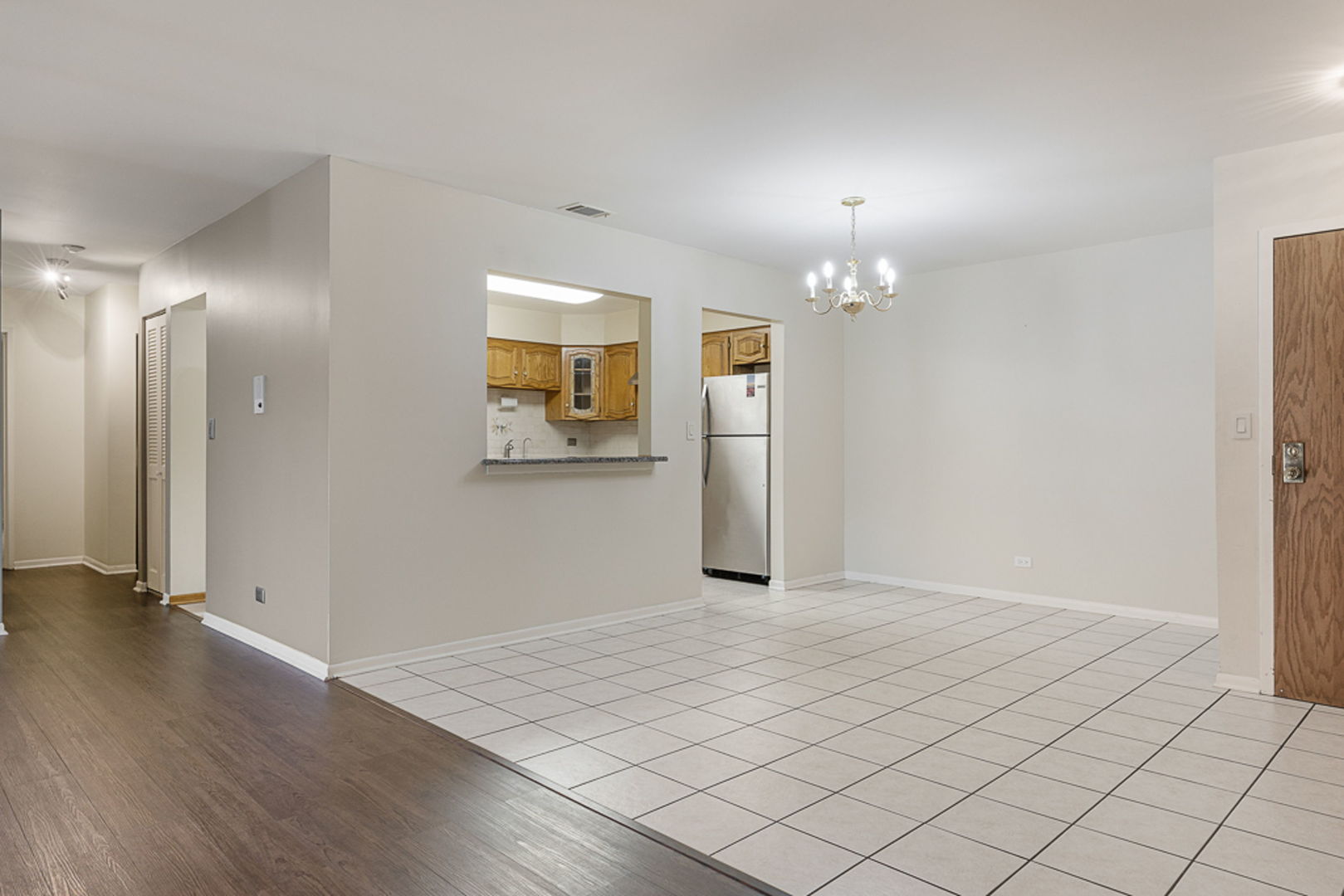 801 79th Street #103, Darien, IL 60561