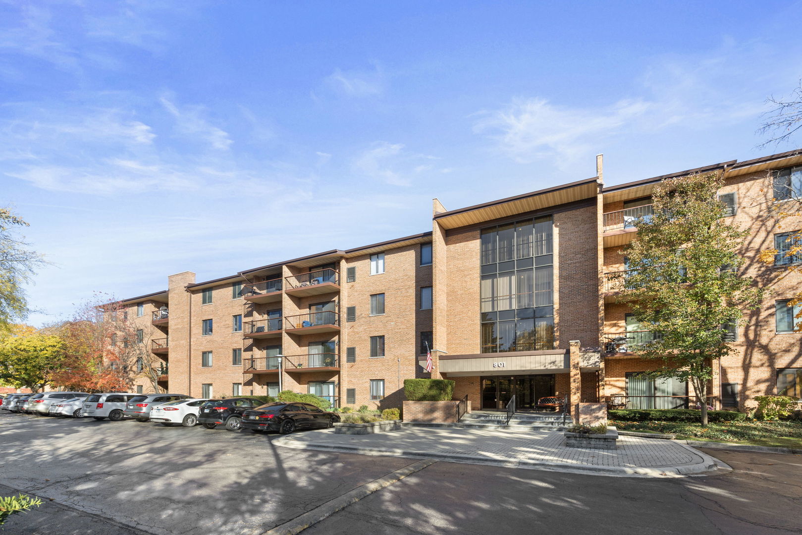 801 79th Street #103, Darien, IL 60561