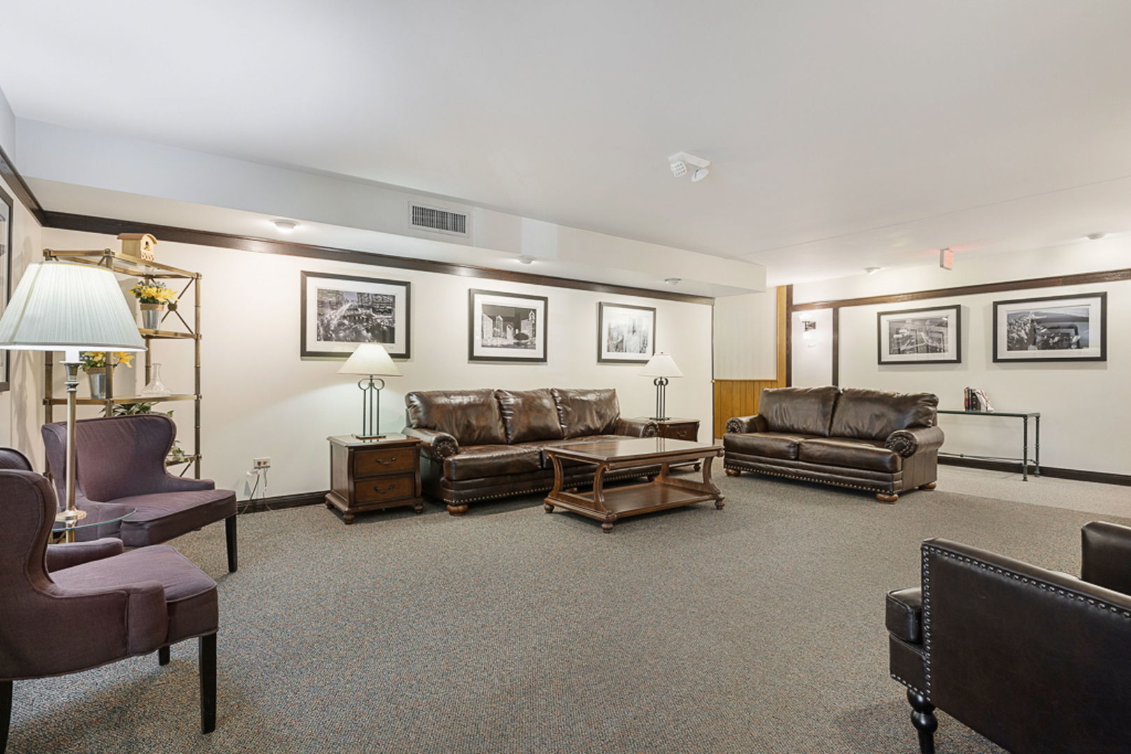 801 79th Street #103, Darien, IL 60561