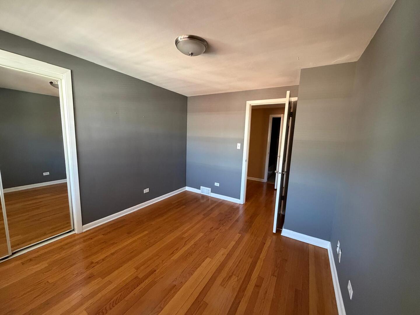 53 N Main Street, Glen Ellyn, IL 60137