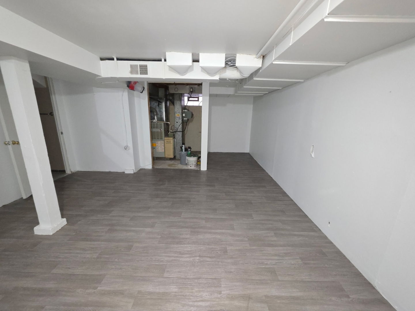 5249 N Osceola Avenue, Chicago, IL 60656