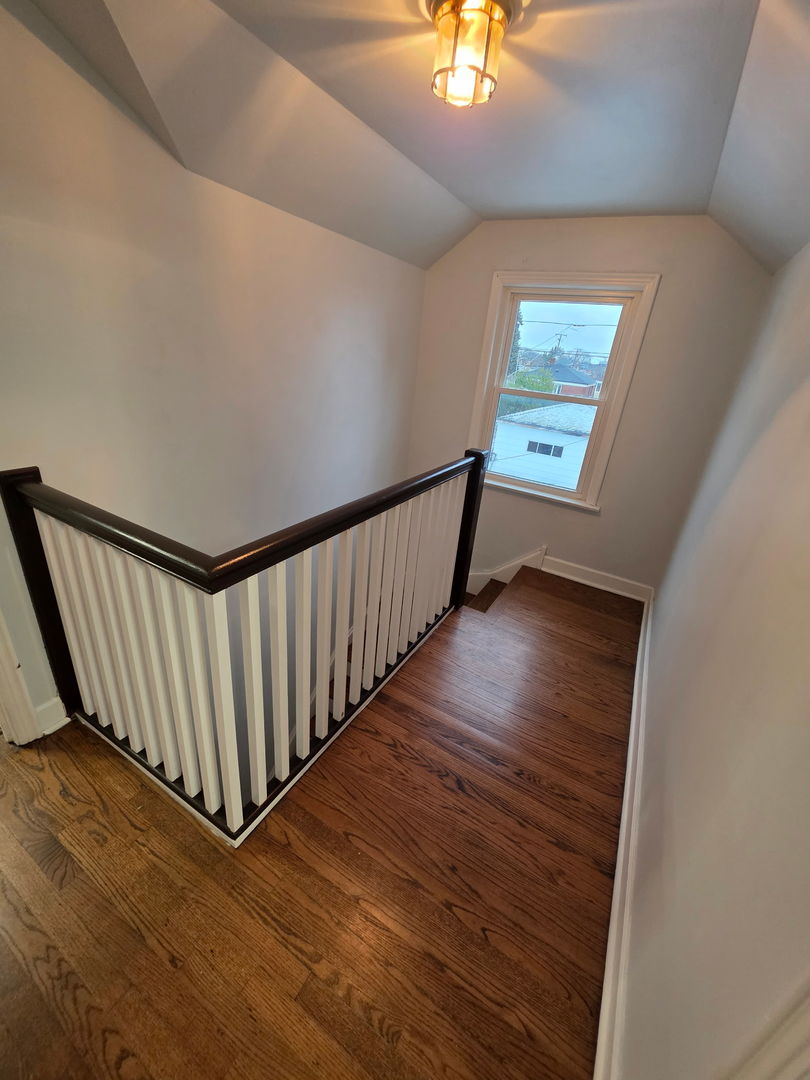 5249 N Osceola Avenue, Chicago, IL 60656