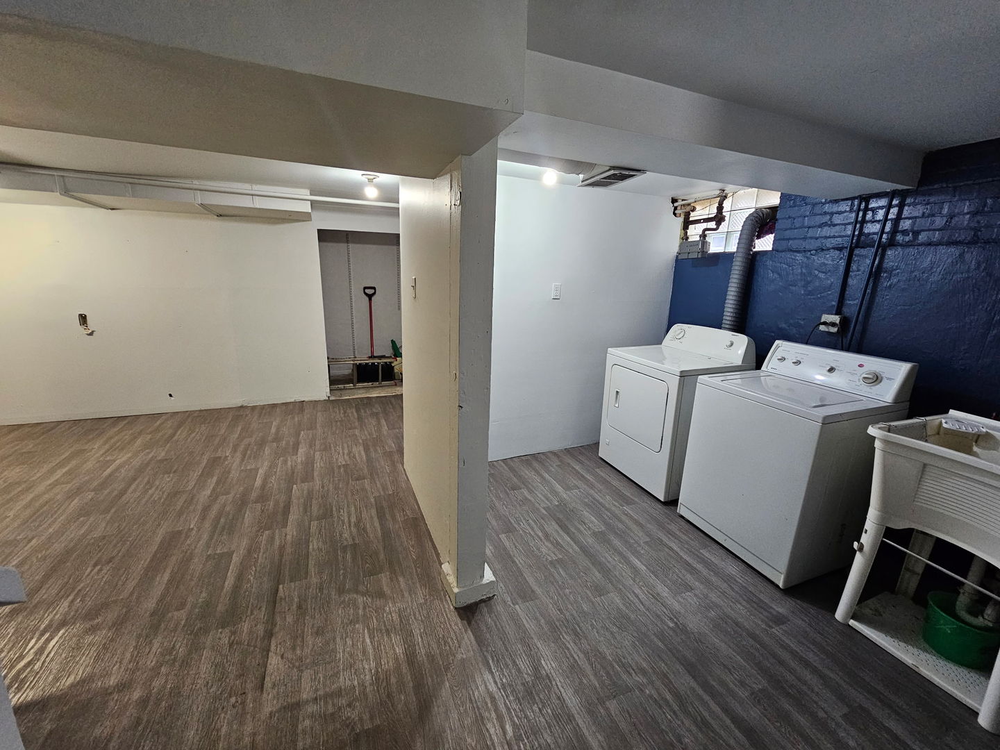 5249 N Osceola Avenue, Chicago, IL 60656