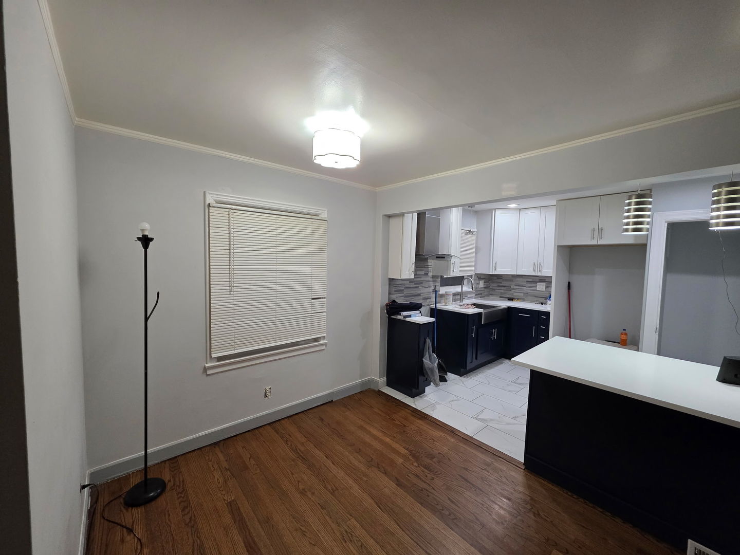 5249 N Osceola Avenue, Chicago, IL 60656