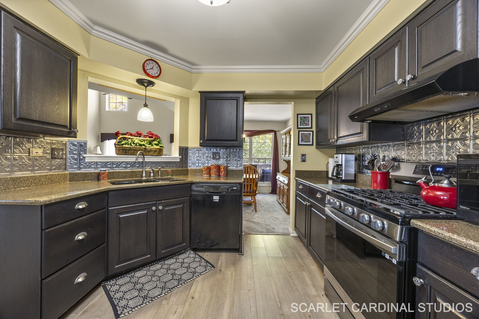 341 Cimarron Road, Lombard, IL 60148