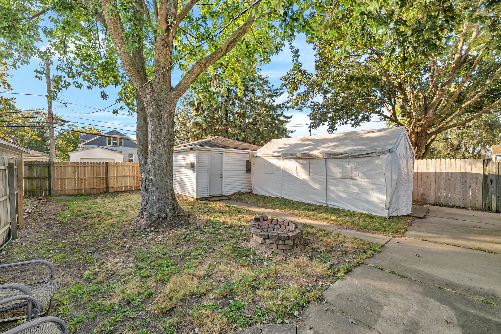 1409 N Raynor Avenue, Joliet, IL 60435