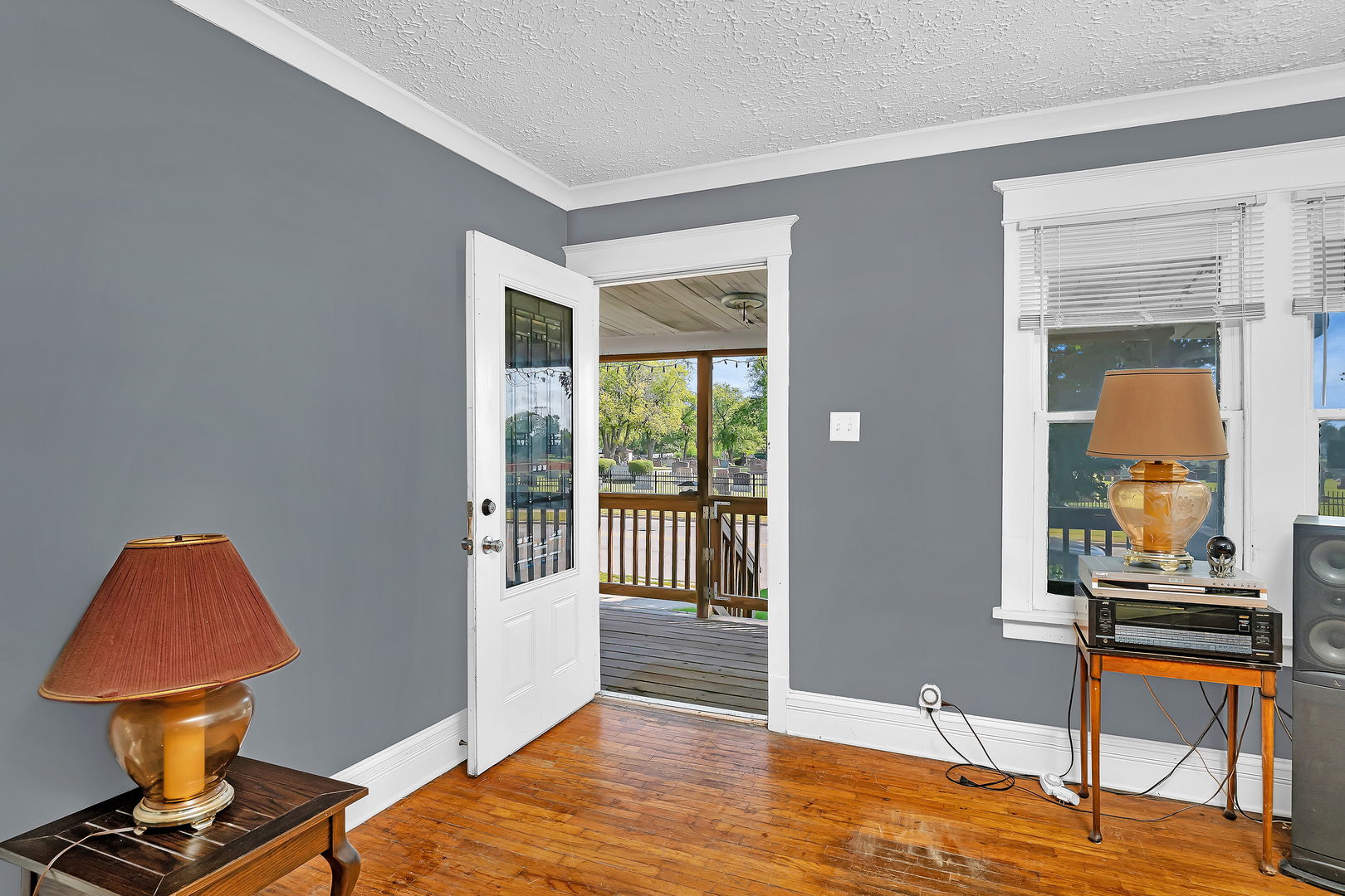 1409 N Raynor Avenue, Joliet, IL 60435