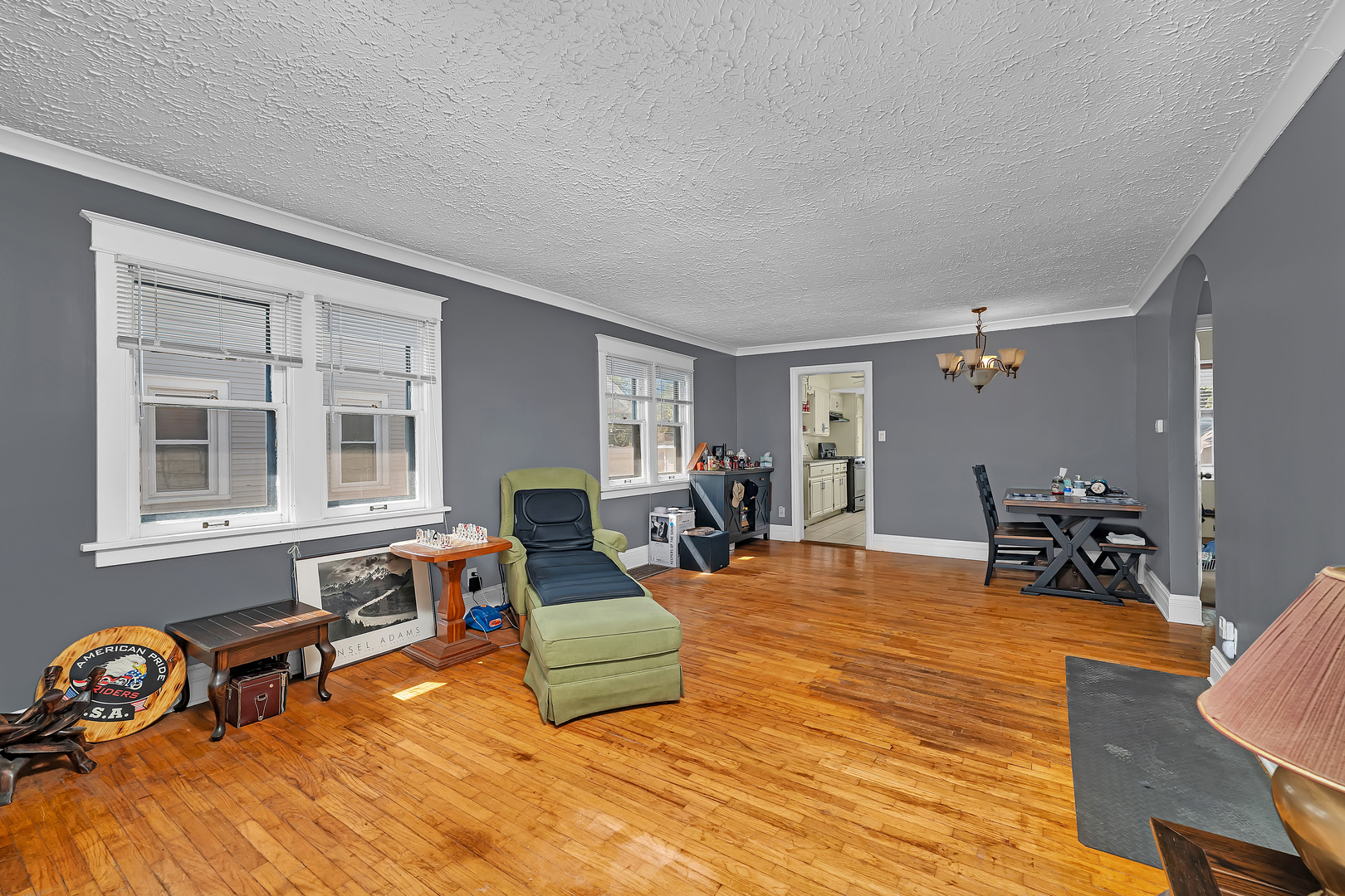 1409 N Raynor Avenue, Joliet, IL 60435