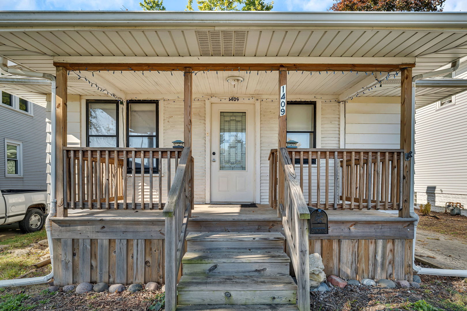 1409 N Raynor Avenue, Joliet, IL 60435