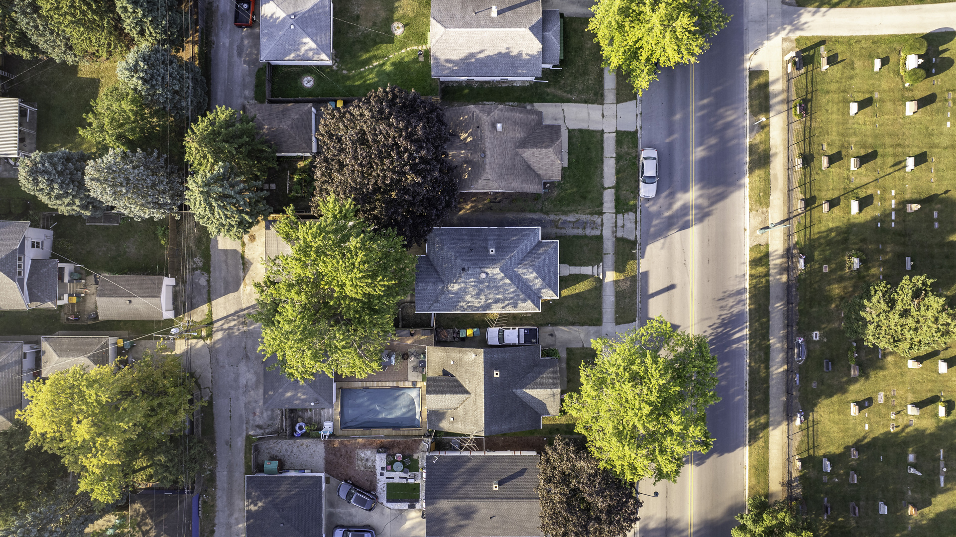 1409 N Raynor Avenue, Joliet, IL 60435