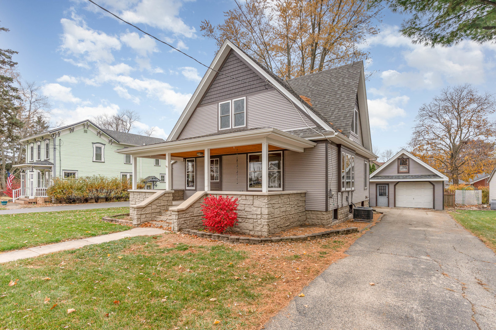 903 S Main Street, Yorkville, IL 60560