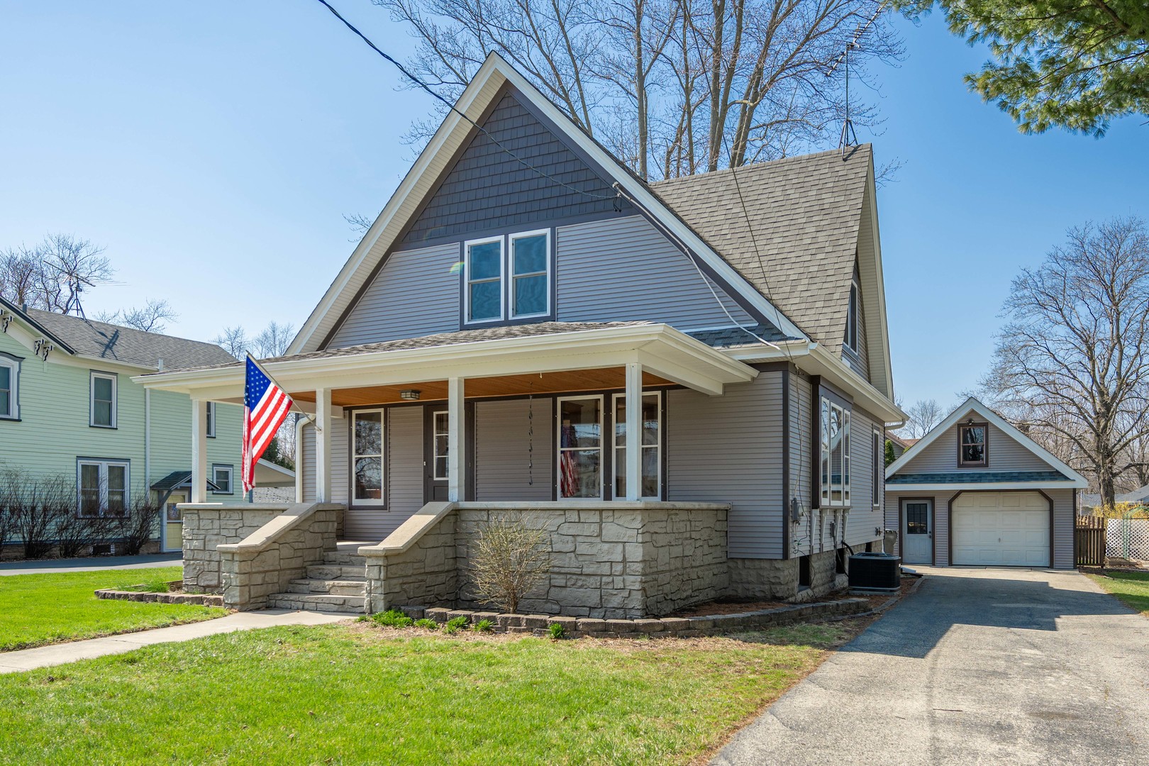 903 S Main Street, Yorkville, IL 60560