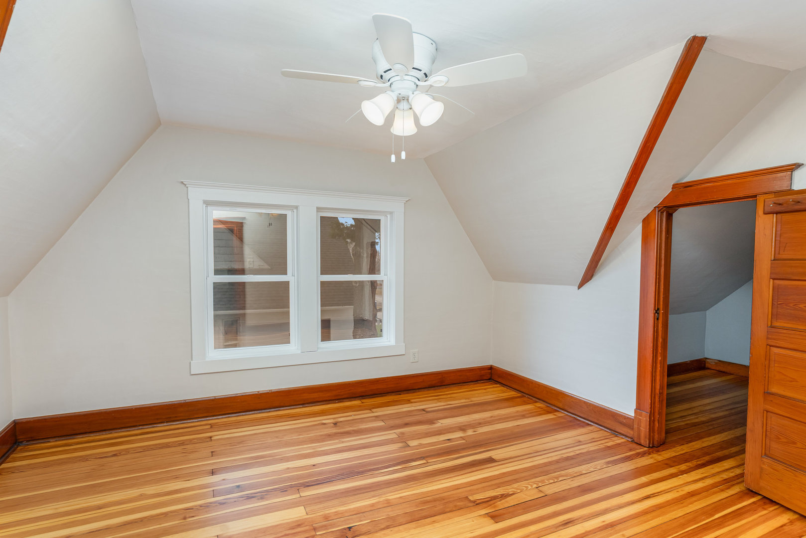 903 S Main Street, Yorkville, IL 60560