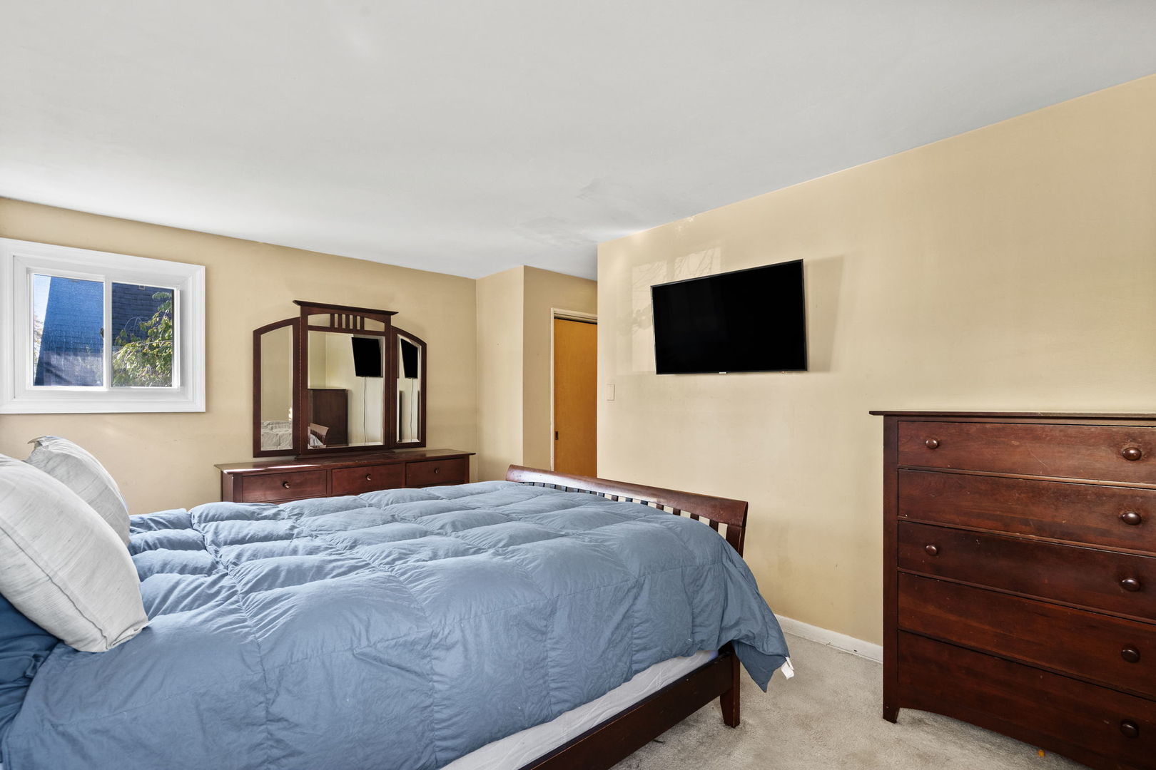 128 David Drive, Bensenville, IL 60106