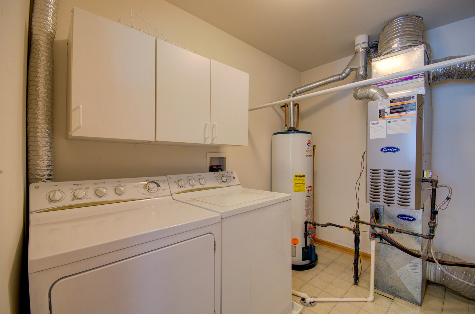 355 Grape Vine Trail, Oswego, IL 60543