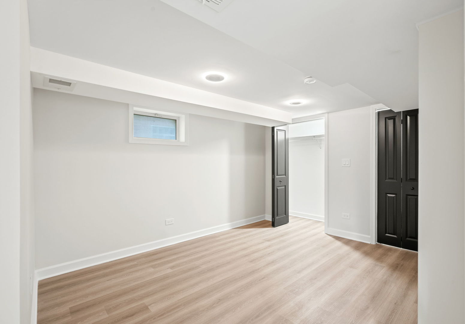 6444 28th Place, Berwyn, IL 60402