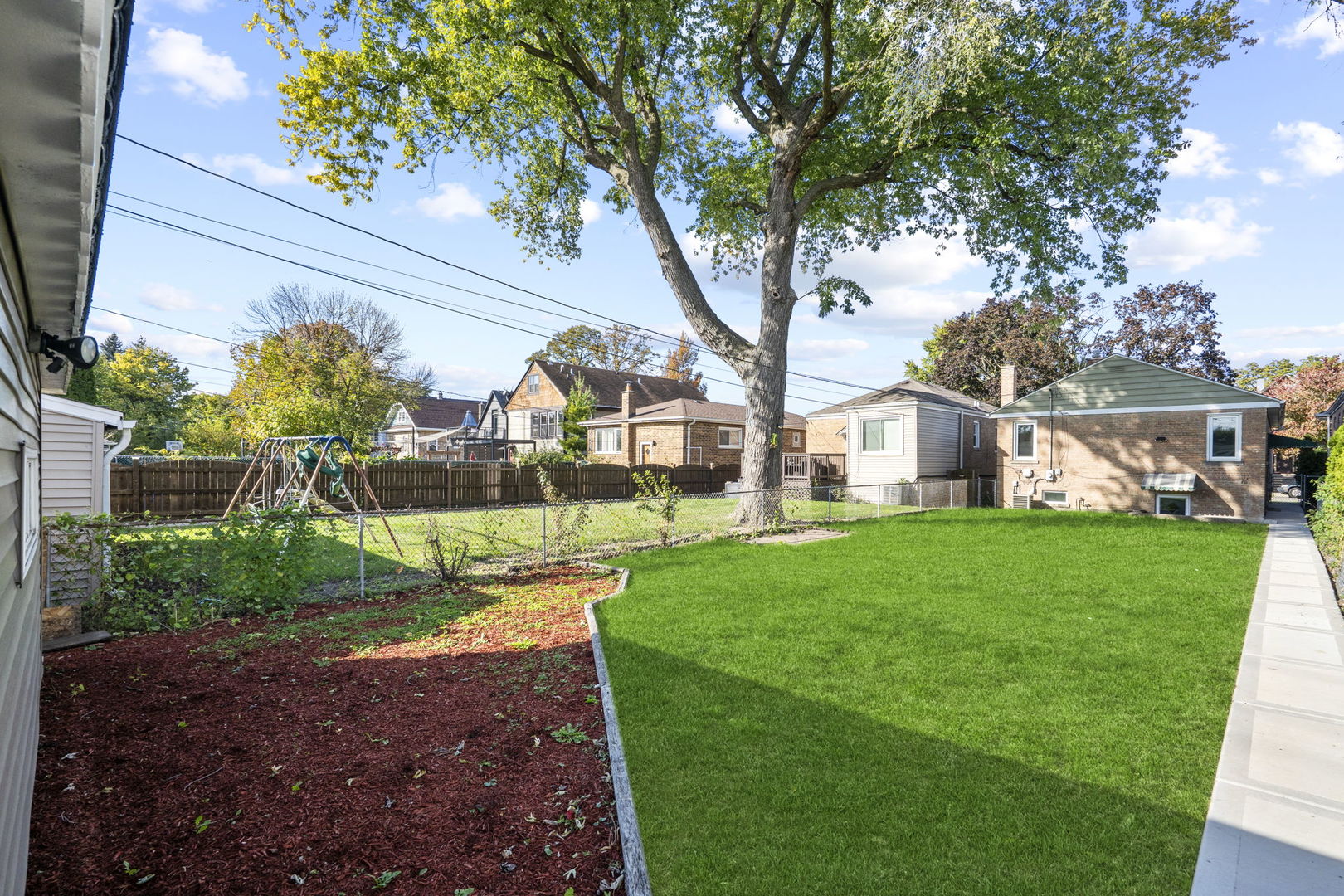 6444 28th Place, Berwyn, IL 60402