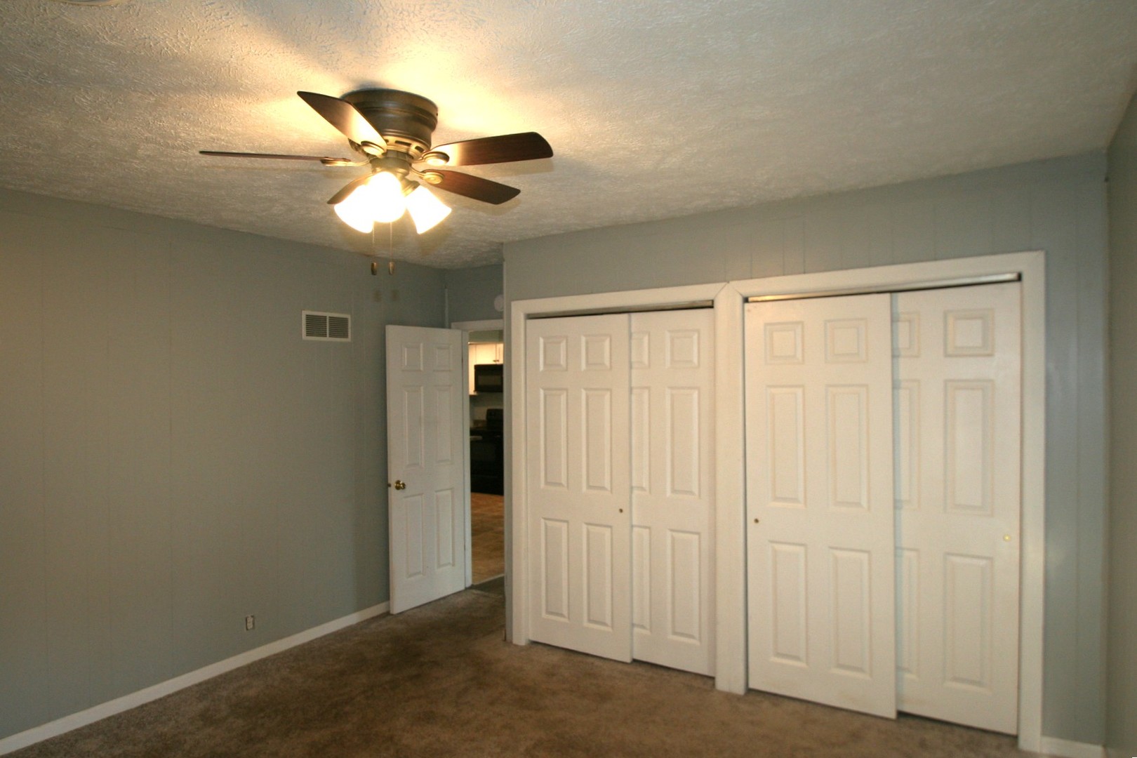 204 E 4th Street, Mackinaw, IL 61755